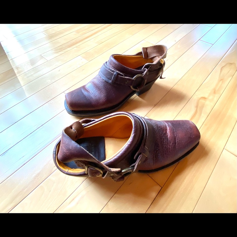 Frye Snoot Mule